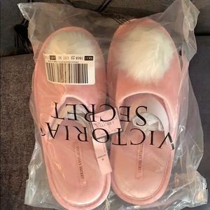 Victoria Secret Slippers - New with tags
